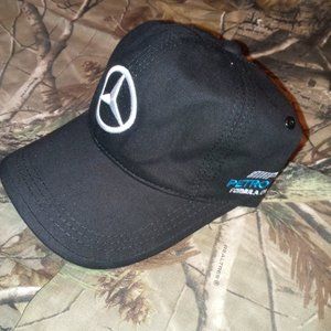 Mercedes benz hat.. Black backstrap / never been used